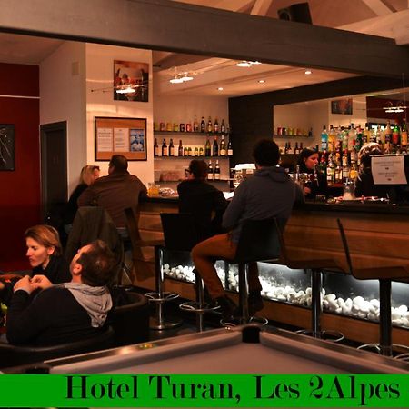 Hotel Turan Лес дьо Алпс Екстериор снимка