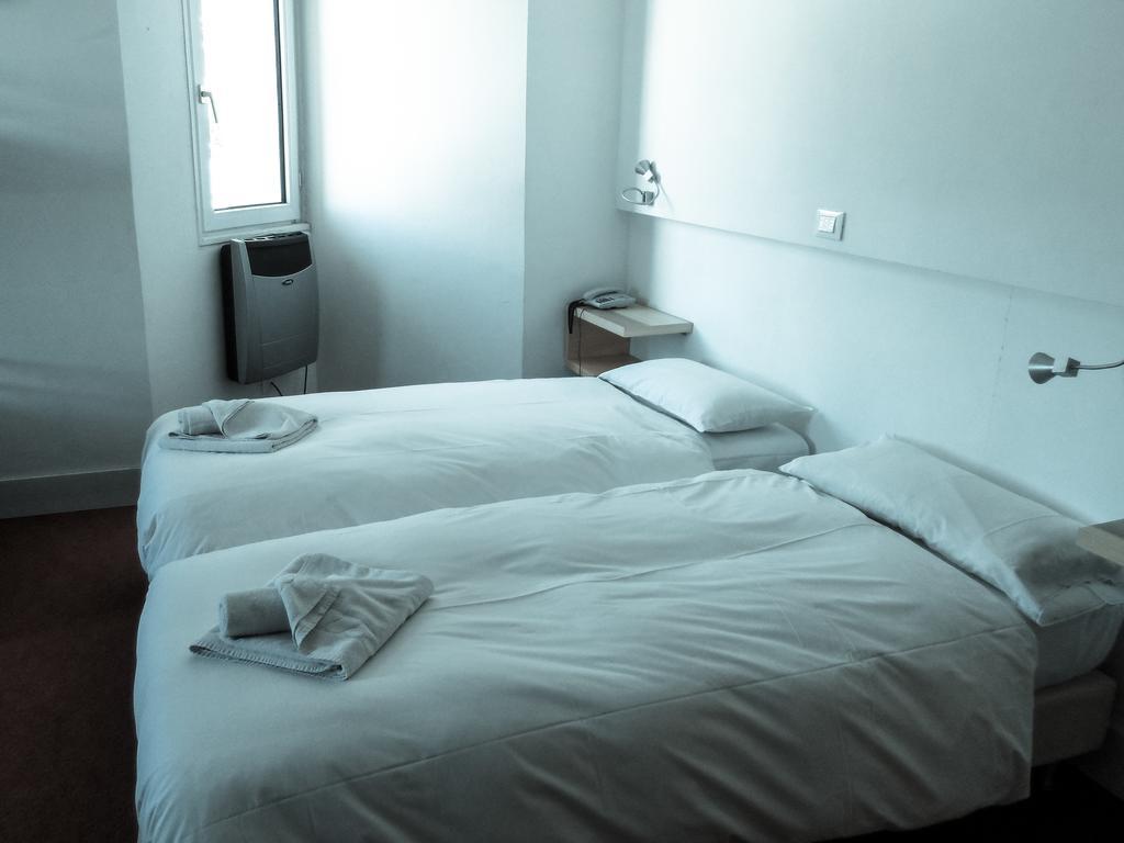 Hotel Turan Лес дьо Алпс Екстериор снимка